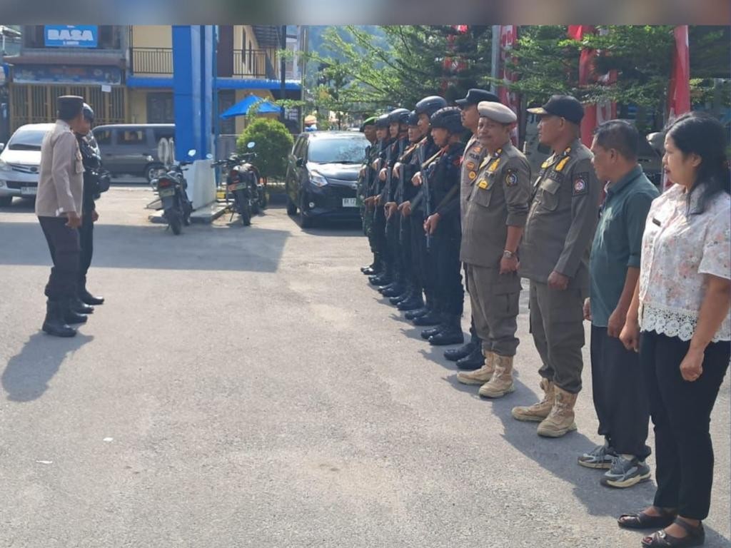 Brimob Sumut Siaga Penuh di Ajibata, Kawal Lonjakan Penumpang dalam Ops Ketupat 2026